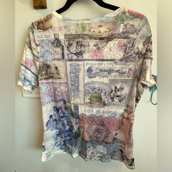 Colorful Graphic Women's Top - Picture 3 of 3